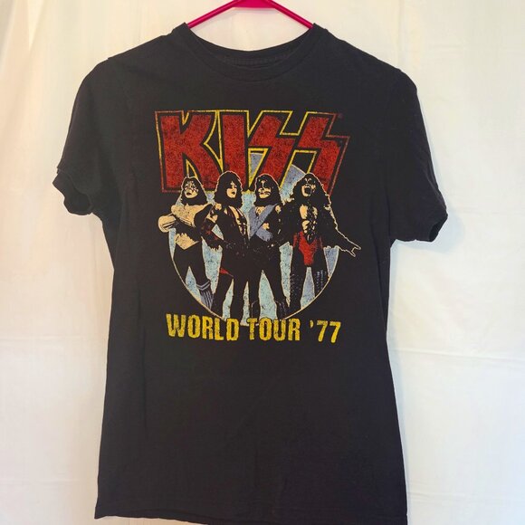 Womans Vintage Kiss Concert Tshirt Petite Small - Picture 1 of 4